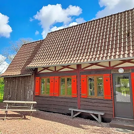 Village Hotel Saint-Martin-au-Laert